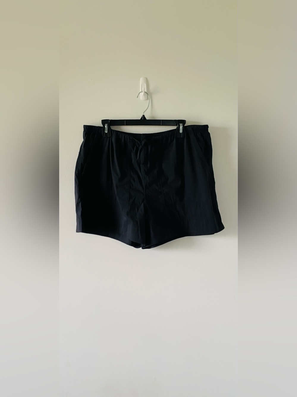 Lululemon Cotton-Blend Poplin High-Rise Short 4" Black XL EUC Athleisure Running - Picture 2 of 6